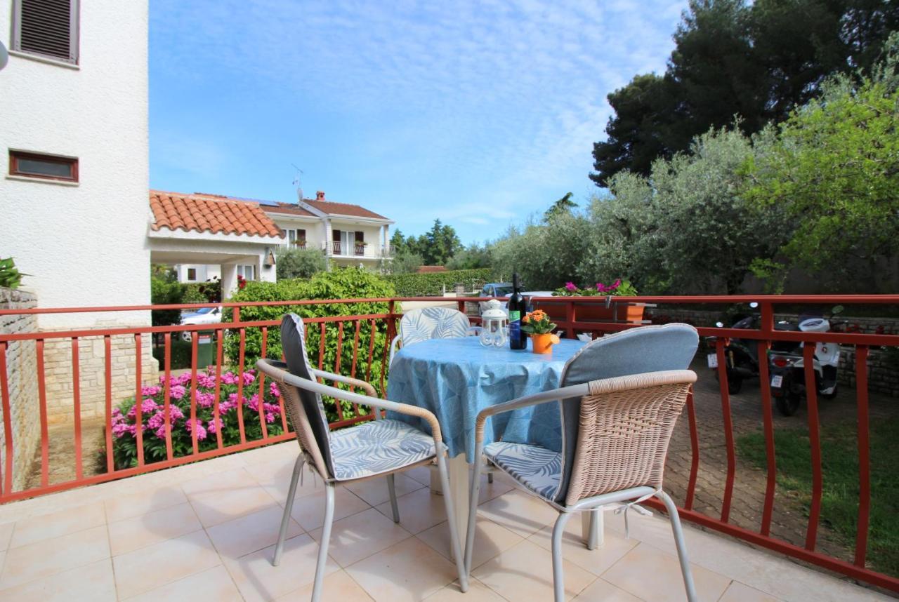 Apartment Ema Near City Center Poreč Buitenkant foto